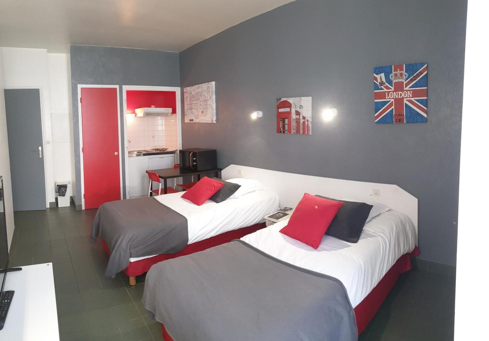 L'Annexe Residence Hoteliere Classee Pontivy Exterior foto